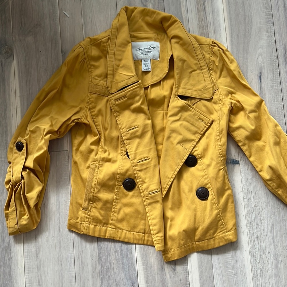 XS jacket, in banana/mustard color. Barely worn